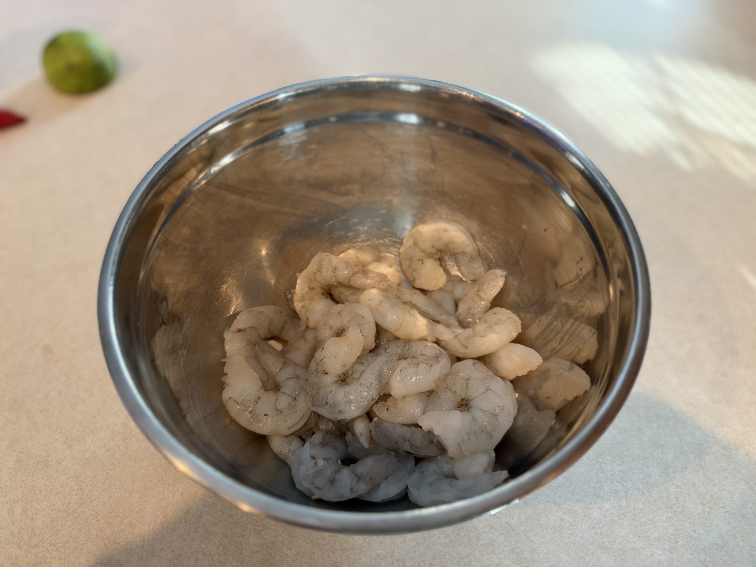 Thawed shrimp ready to cook